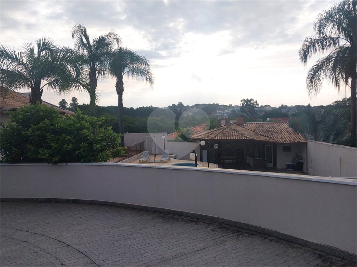 Casa Térrea Disponível para Locação e Venda no Condomínio Vilaggio Capriccio