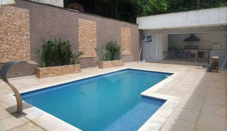 Casa à venda com 3 suítes no condomínio Vila Verde, Itapevi - SP