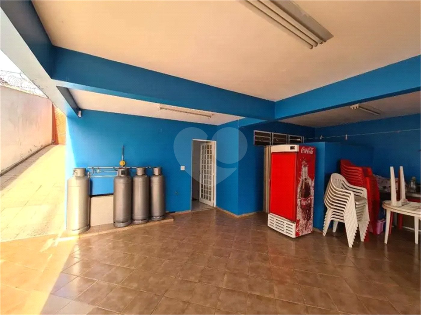 Sobrado com 4 Quartos e 4 banheiros à Venda -337 m² por R$ 850.,000 -- Jardim Vivan,-Jaraguá, São Paulo - SP