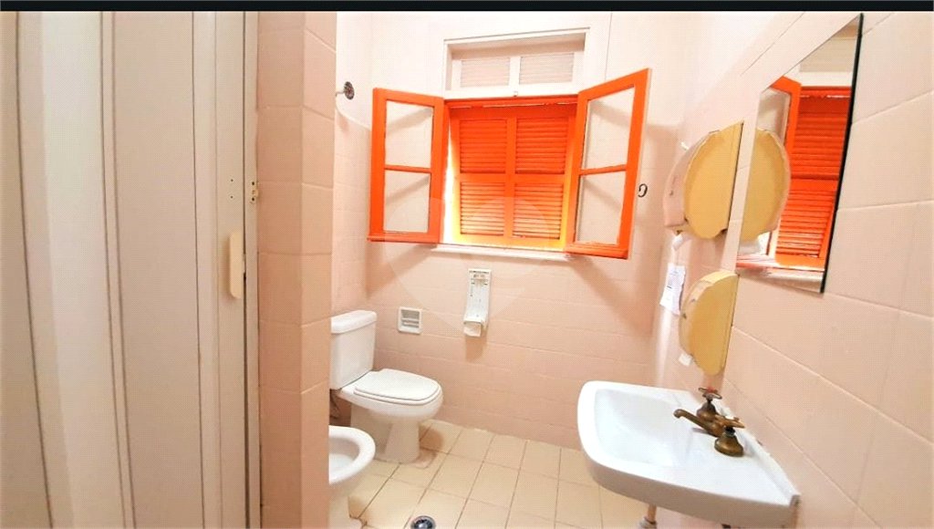 Casa de Vila Tombada 2 dormitórios/ 2 banheiros/ 1 vaga em Higienópolis