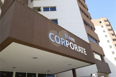 Sala Comercial - Office Premium - Indaiatuba - Venda - Torre Corporate - 7º andar - Complexo Office Premium de 3 torres de salas comerciais, um shopping e um conjunto residencial. Sala sem os moveis das fotos, Dois subsolos de garagem, além de garagem no térreo. Área da unidade: 39,99m2