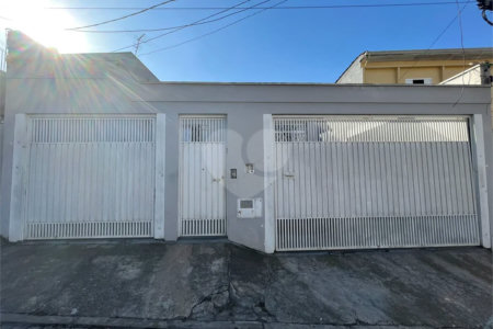 Sobrado à venda com 3 suítes em Vila Oratório, São Paulo, SP