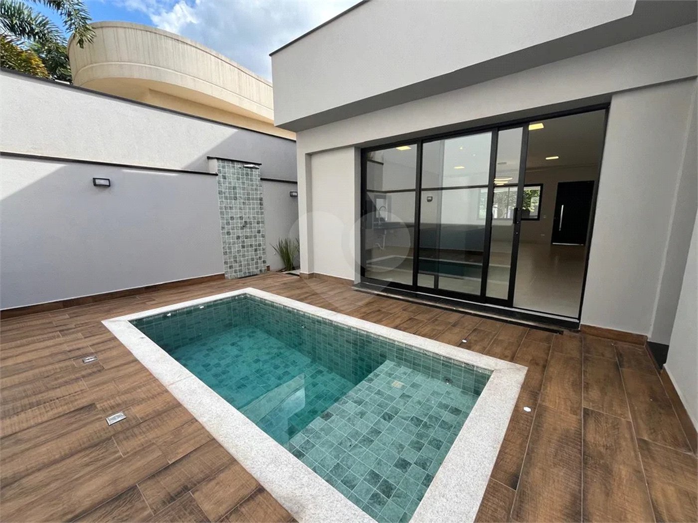 Excelente Casa Plana no Condomínio Bela Vista