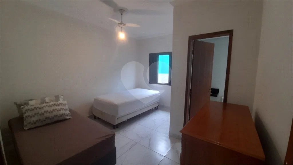 Casa à venda com 2 quartos, sendo 1 suíte,  em Indaiá, Bertioga, SP