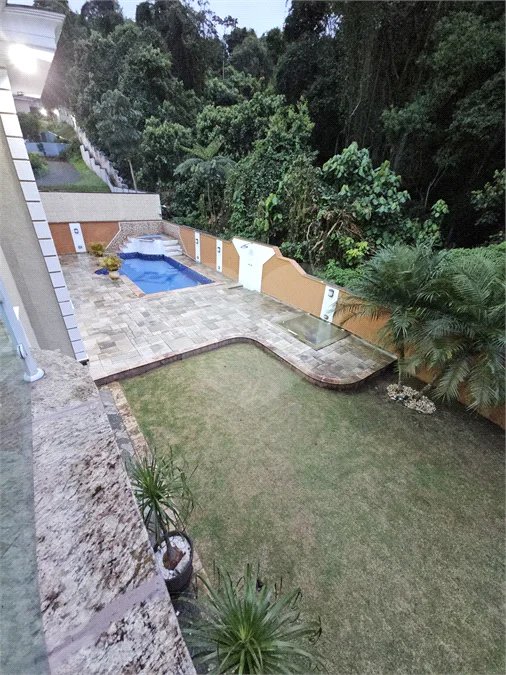 LINDA CASA PARA LOCAÇÃO COM 5 DORMITÓRIOS E PISCINA - Fernando Nobre – Cotia/SP