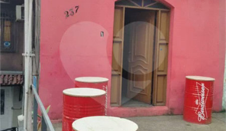 Casa à venda com 3 quartos, sendo 1 suíte,  em Bom Retiro, São Paulo, SP