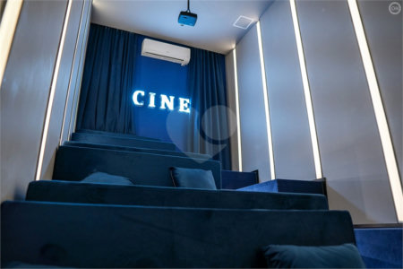 Studio de 28m2 mobiliado com sacada à venda na Bela Vista