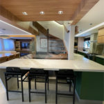 APARTAMENTO DUPLEX A VENDA VILA ADYANA, 200m2 4 DORMITORIOS 3 SENDO SUÍTE, 4 VAGAS DE GARAGEM, SJC/S