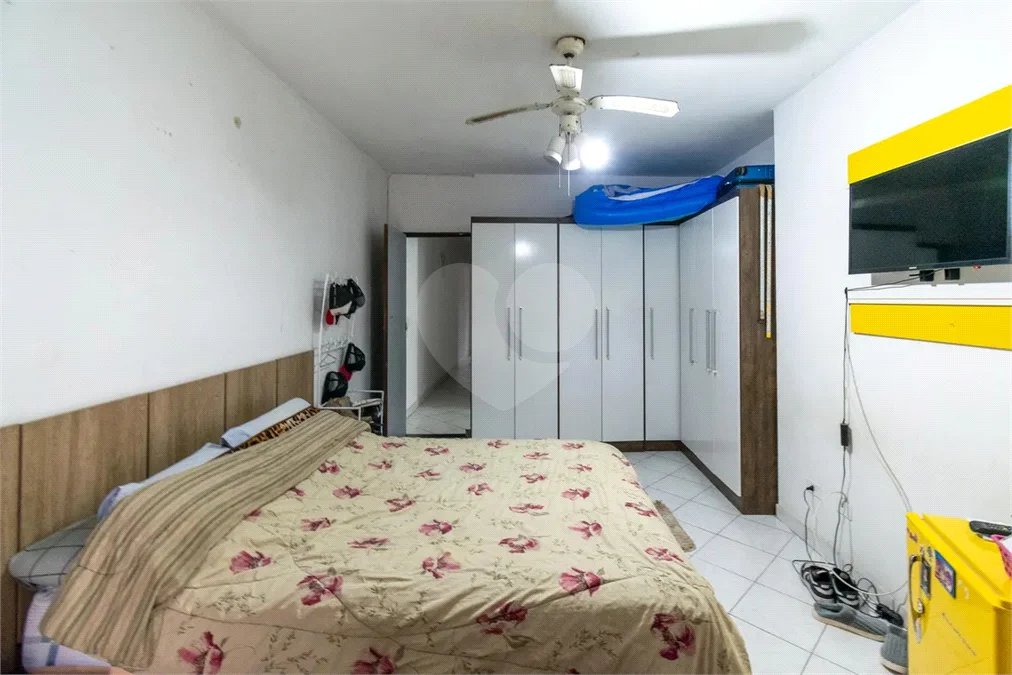 Casa à venda com 177m², 3 quartos e 2 vagas