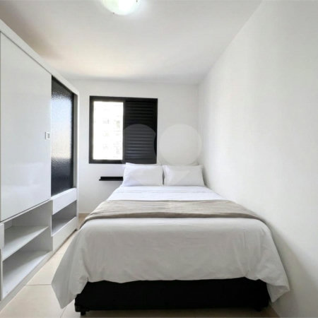 Apartamento de 48m2 à venda com 2 dormitórios e 1 vaga na Bosque da Saúde