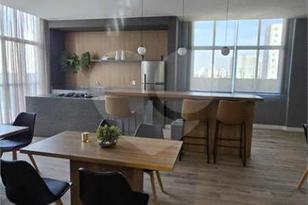Excelente Oportunidade no Coração do Belém – São Paulo Apartamento à venda no Max Belém, a apenas 50 metros da estação Belém do metrô.