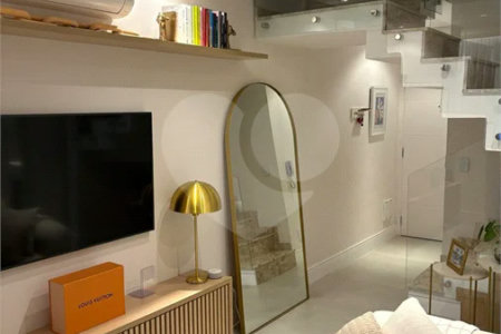 Apartamento duplex de 102 m² com 2 dormitórios, sendo 1 suíte, 3 banheiros, área gourmet e 1 vaga de garagem. Conforto, estilo e exclusividade em um só imóvel!