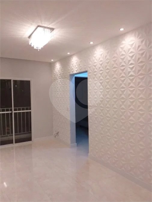 Apartamento à venda com 2 quartos e 1 vaga de garagem na Vila Sirena, em Guarulhos