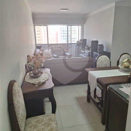 BAURU Vende-se Apartamento