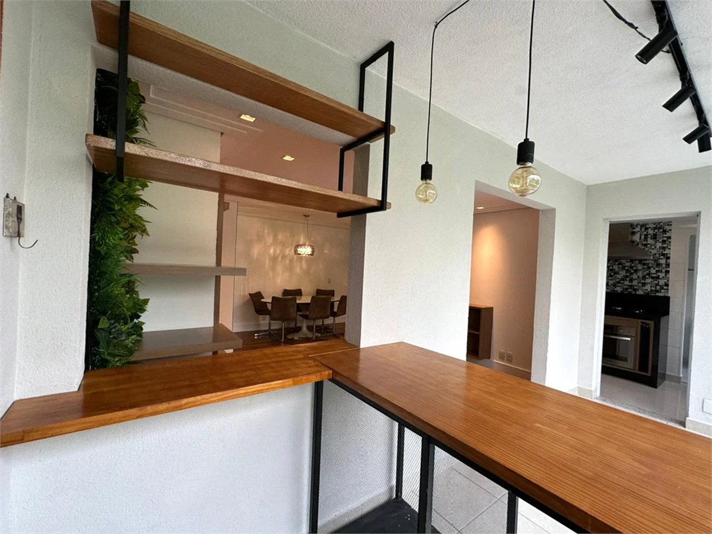 Apartamento à venda com 3 quartos, sendo 1 suíte,  em Lar São Paulo, São Paulo, SP