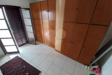 Casa de 292m² de terreno à venda - Vila Pirajussara