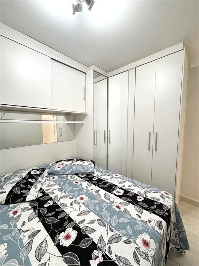 Apartamento na Vila Augusta com 2 dormitórios (1 suíte)