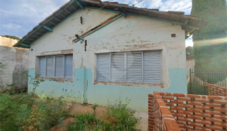 Casa à venda com 3 quartos, sendo 1 suíte,  em Vila Nossa Senhora de Fátima, São Carlos, SP