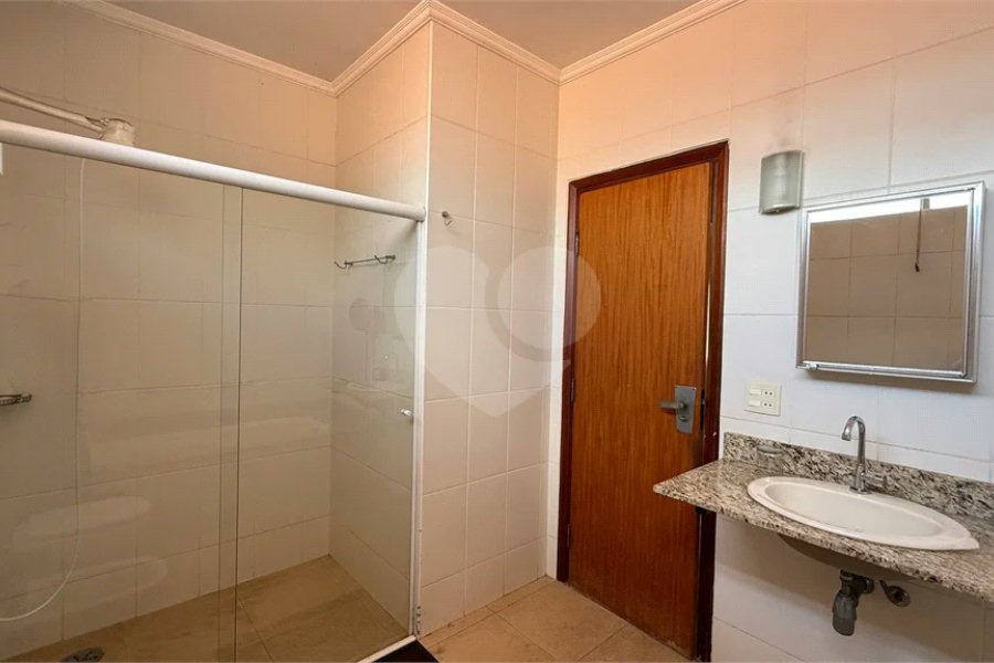 Casa Comercial e Residencial à venda no Bairro Cidade Jardim em Piracicaba/SP.
