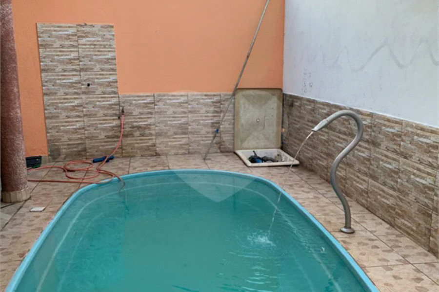 Casa à venda no bairro Santa Rosa (Ypês), Piracicaba-SP.