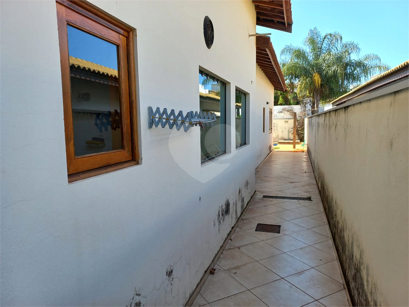 Casa Térrea no Condomínio Damha I,