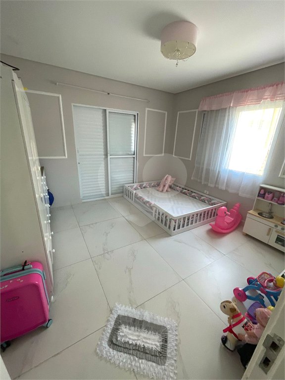 Sobrado à venda com 4 quartos, sendo 1 suíte,  em Vila Guilherme, São Paulo, SP