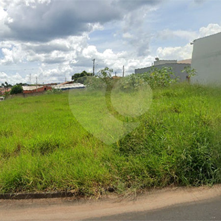 Terreno à Venda no Bosque dos Tamanduás – Descalvado/SP