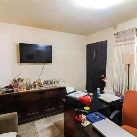 Sobrado à venda no Jardim Bonfiglioli, 3 quartos, 1 suíte e 2 vagas A apenas 150 metros da Praça Isa Leirner!