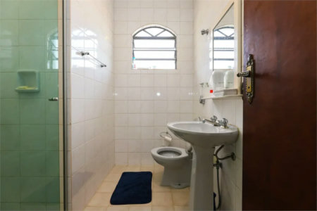 Casa à venda com 4 quartos, sendo 2 suítes,  em Vila Sônia, São Paulo, SP