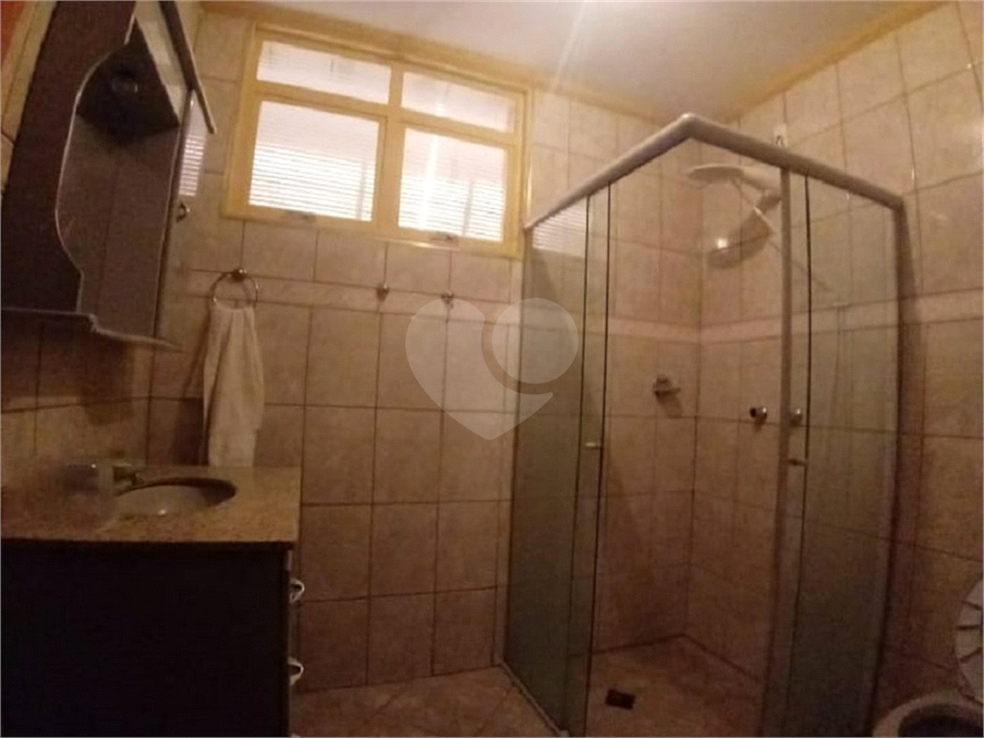 Sobrado à venda com 4 quartos, em Residencial Itamarati