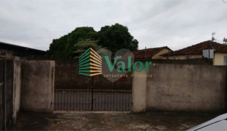 Casa à venda com 2 quartos no Centro, São Carlos, SP