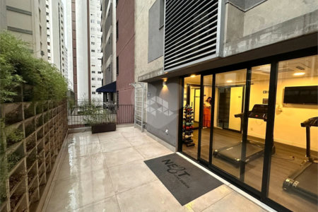Studio Mobiliado à venda com 31m², 1 quarto Vila Nova Conceição - Estuda permuta.