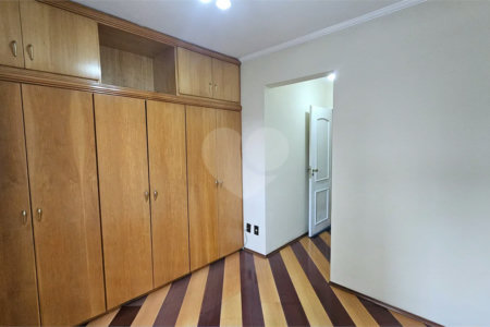 Apartamento à venda | 72 m² | 3 quartos (1 suíte) | 1 vaga | Próximo ao Metrô Saúde