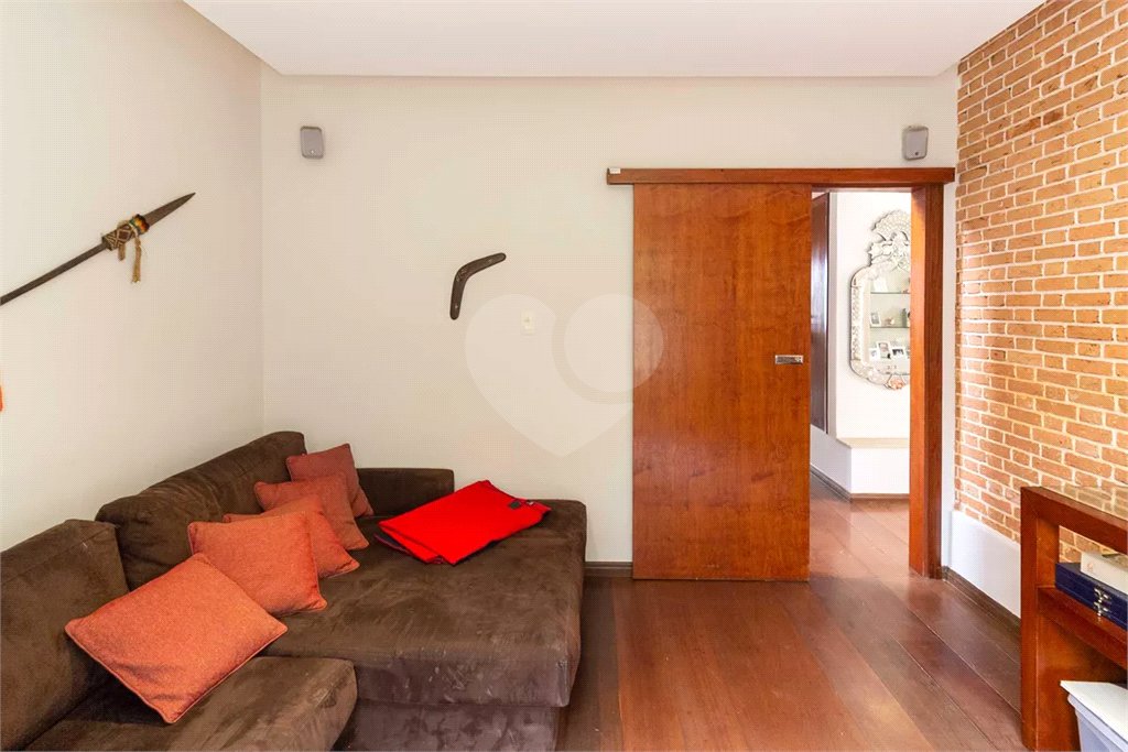 Casa à venda com 3 quartos, sendo 1 suíte, em Jardim Marajoara, São Paulo, SP