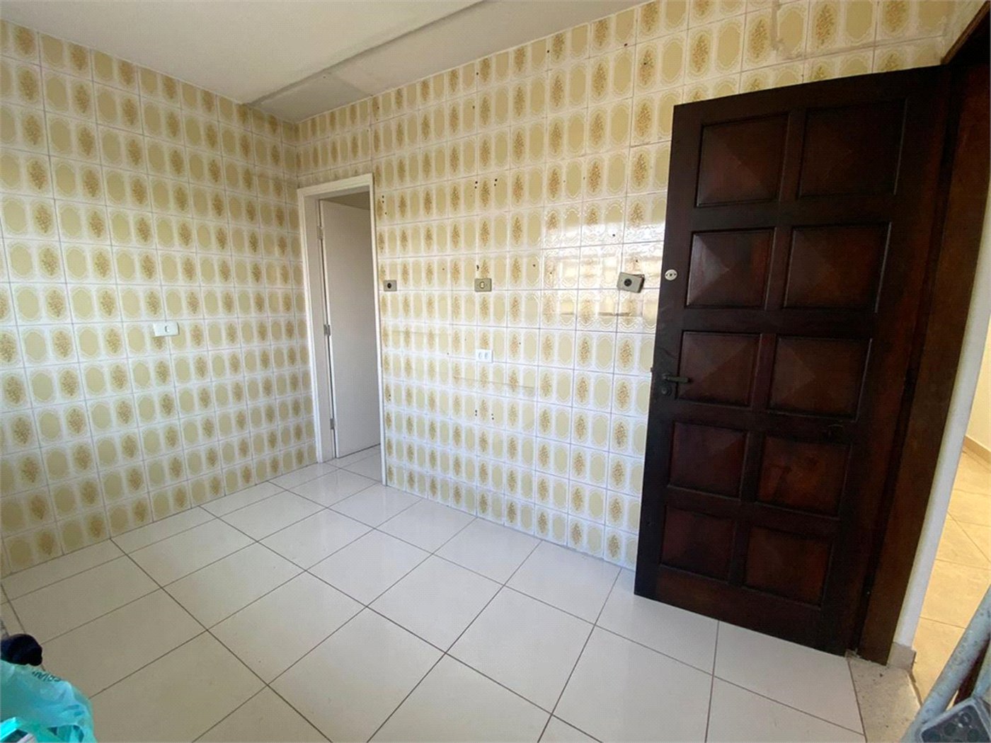 SOBRADO À VENDA 3 QUARTOS 3 VAGAS BOSQUE DA SAÚDE SÃO PAULO