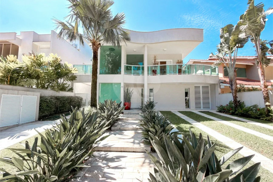 Casa à venda com 5 suítes em Riviera de São Lourenço, Bertioga, SP