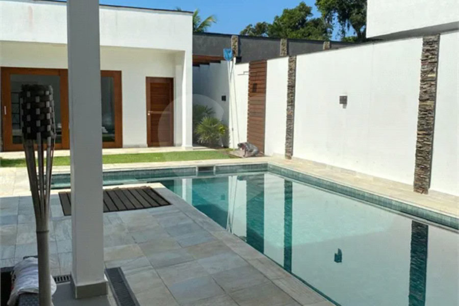 Casa à venda com 3 quartos, sendo 1 suíte, em Morada da Praia, Bertioga, SP