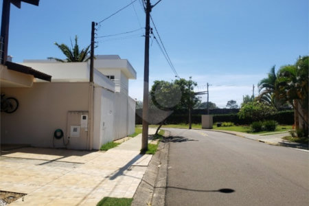 Sobrado para venda no condomínio de alto padrão Village Damha II