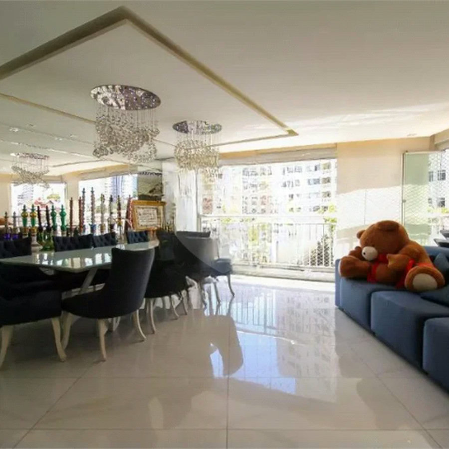 APARTAMENTO À VENDA NA MOOCA 3 DORMITÓRIOS, 129 m2 Condominio Clube Aceita Permuta