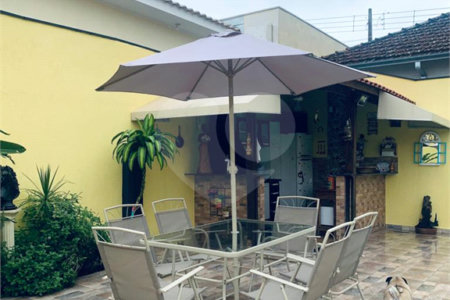 CASA TERREA NO CENTRO