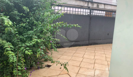 Sobrado à venda com 3 quartos em Brooklin, São Paulo, SP