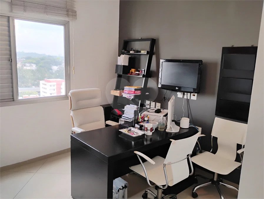 Apartamento à venda Jardim Aeroporto