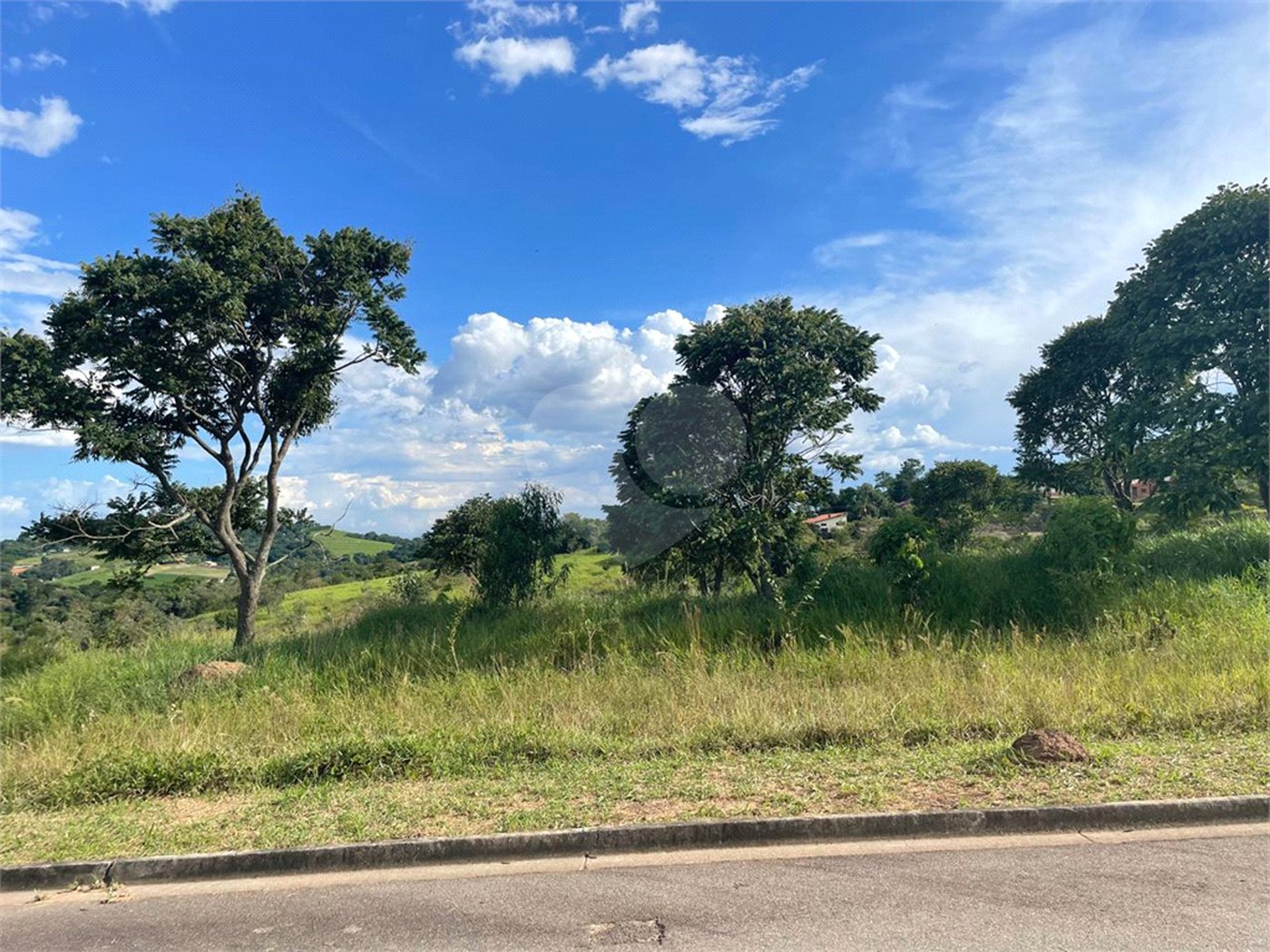 Terreno à venda em Arataba II, Louveira, SP