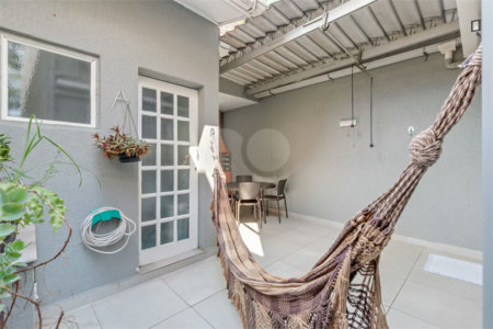 Sobrado para alugar com 2 quartos, sendo 1 suíte, em Alto da Boa Vista, São Paulo, SP