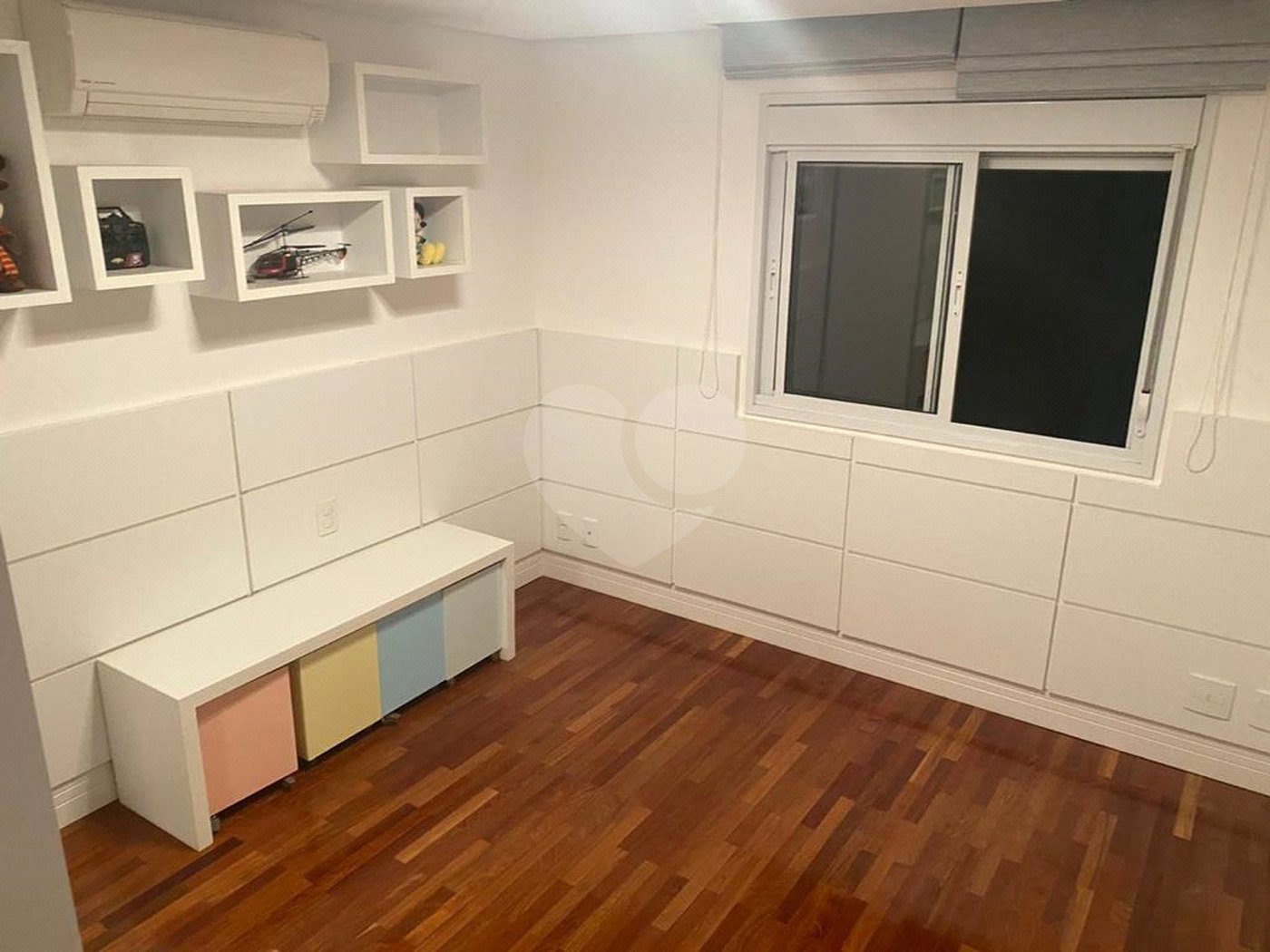 Condomínio clube, Apartamento na Mooca com 204 m² Com 3 suítes e 4 Vagas.