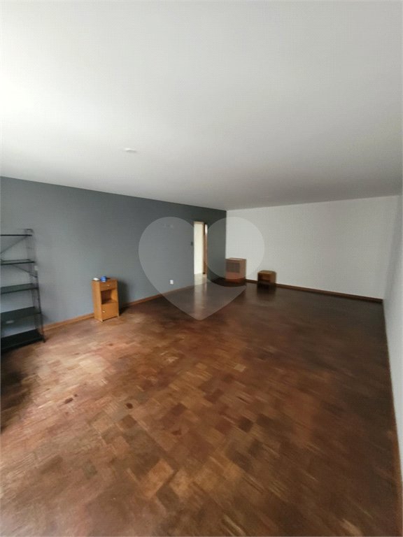 Excelente apartamento à venda no Paraíso, 3 quartos (1 suíte), localização privilegiada