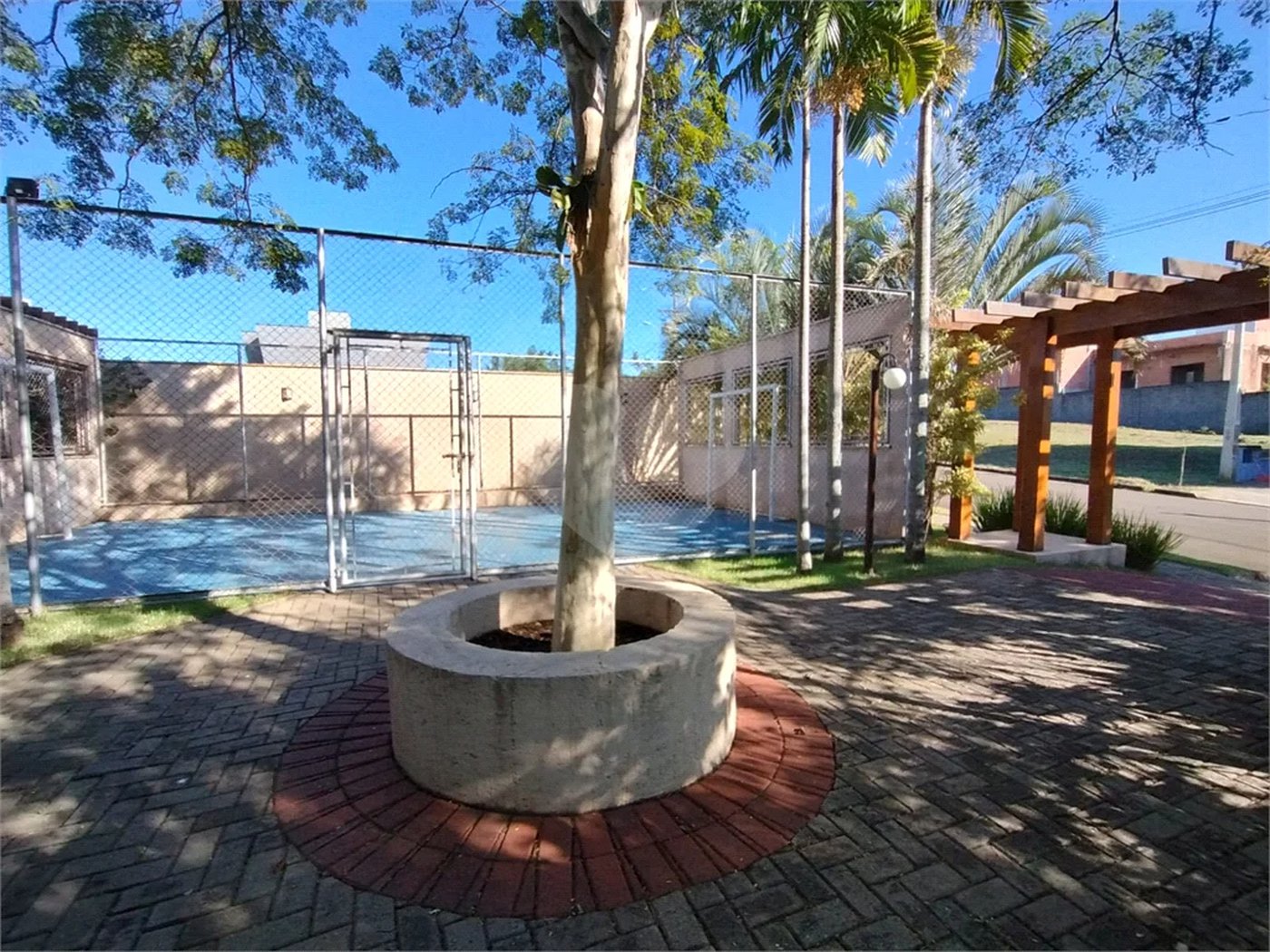 Casa em Condomínio à Venda em Piracicaba/SP.