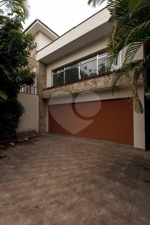 Sobrado Comercial à Venda ou Locação na Vila Mascote
