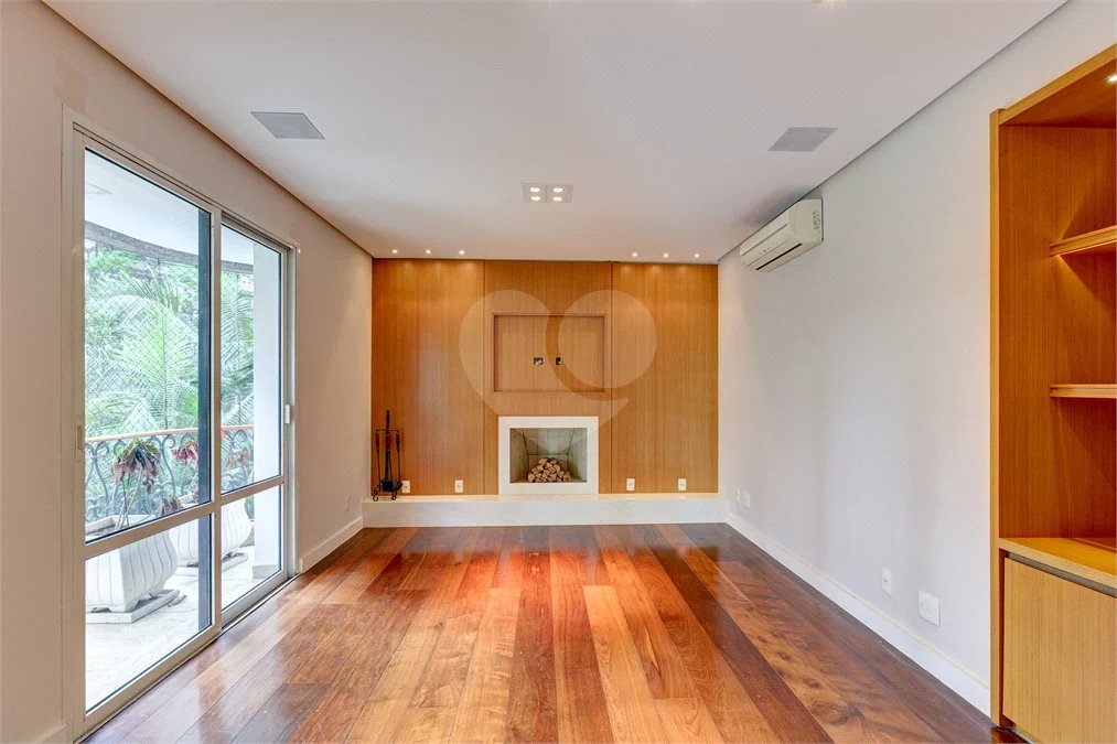 Apartamento no Alto da Boa Vista Condomíno com vasta área verde, lazer e segurança..