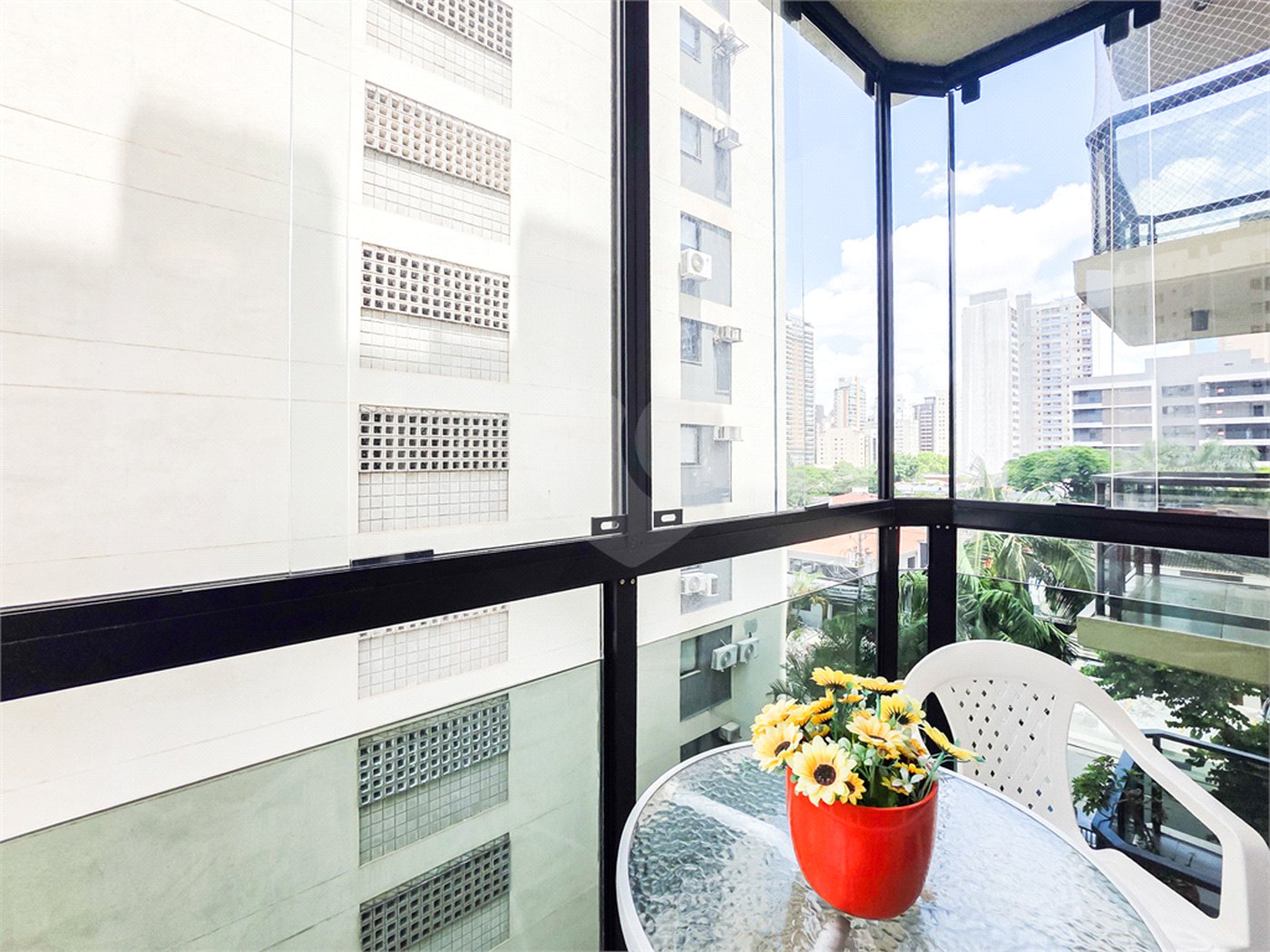 Apartamento - Vila Nova Conceição - 2 Quartos - 1 Vaga - Venda / Compra